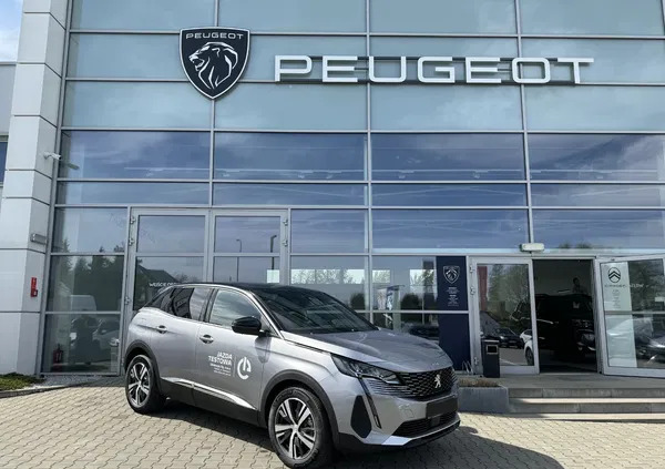 peugeot 3008 Peugeot 3008 cena 139900 przebieg: 586, rok produkcji 2023 z Grójec